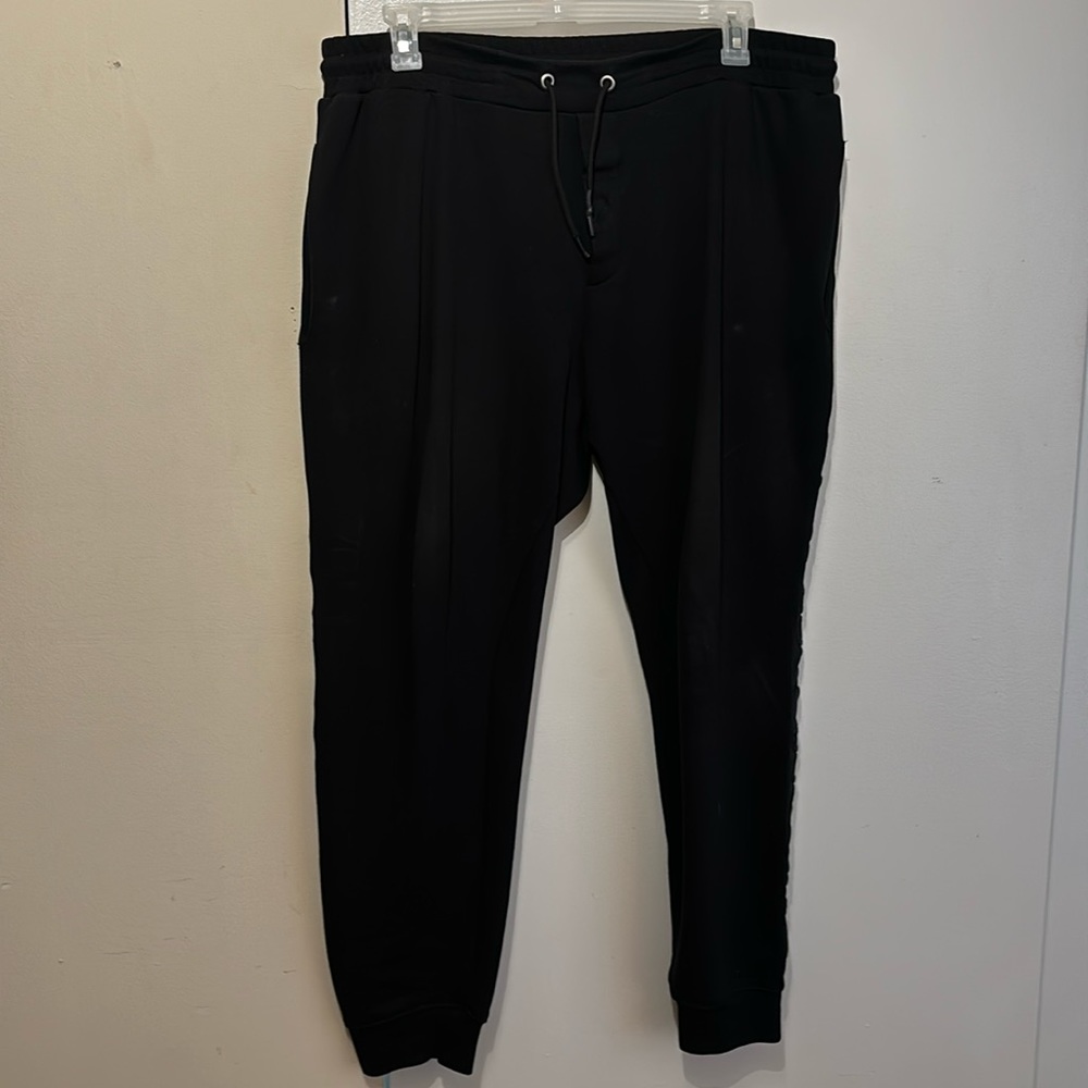 MCQ Joggers